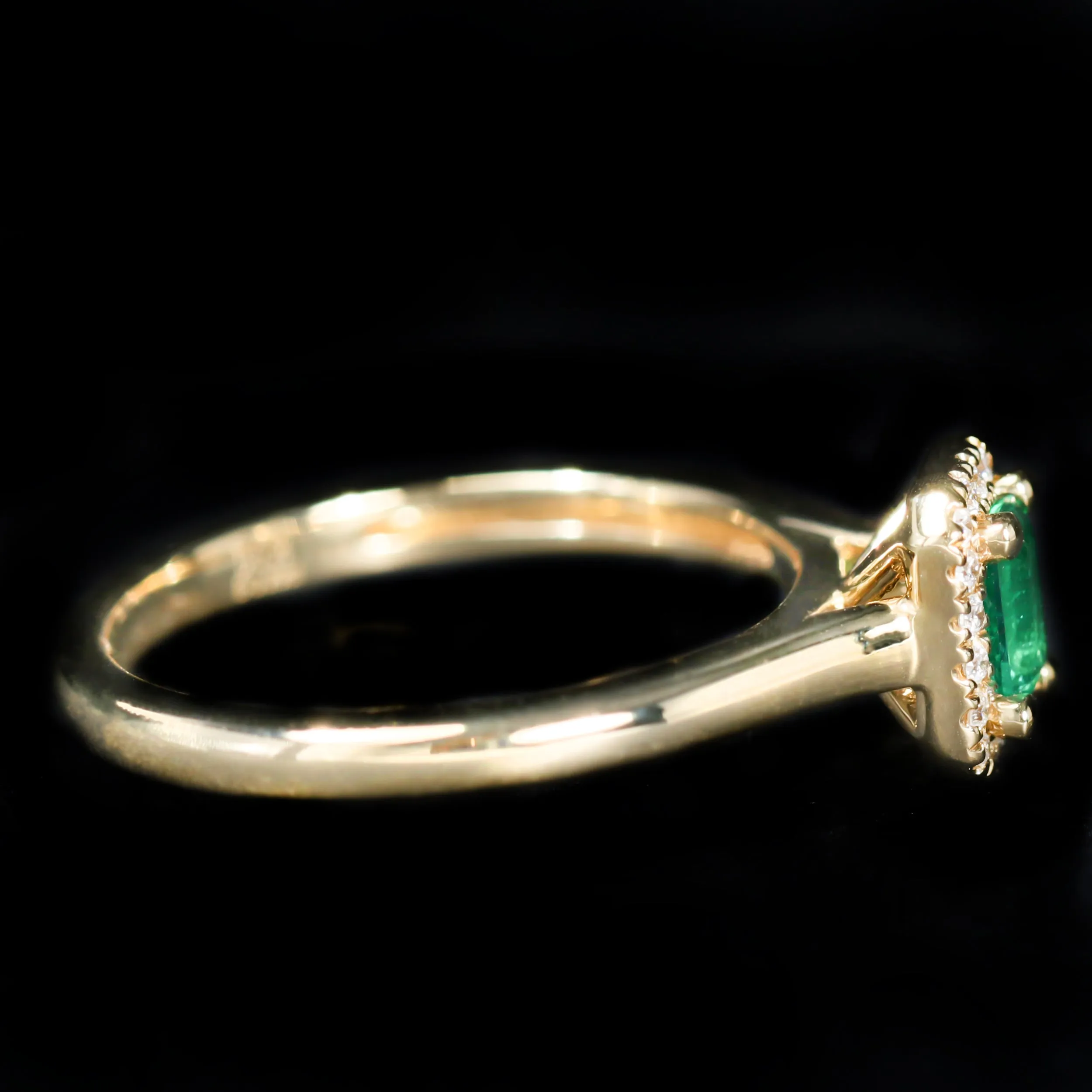 18K Yellow Gold 0.29 Carat Emerald and Diamond Ring