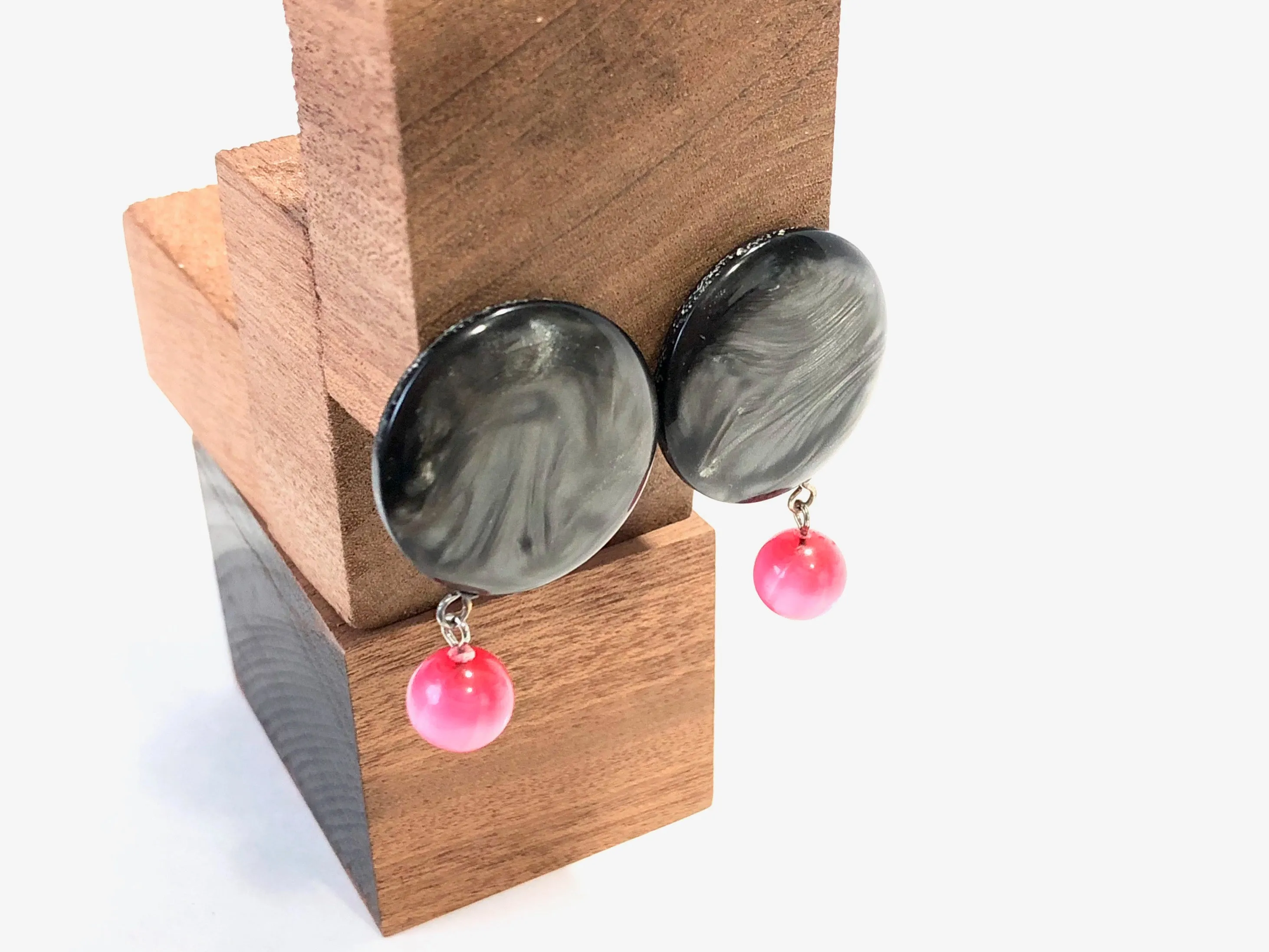 Charcoal Grey & Hot Pink Disc Drop Dottie Earrings