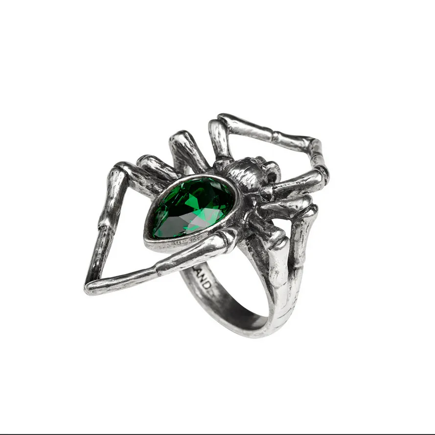 Emerald Venom Ring