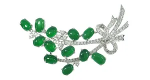 Imperial Jade Brooch 4.85ct