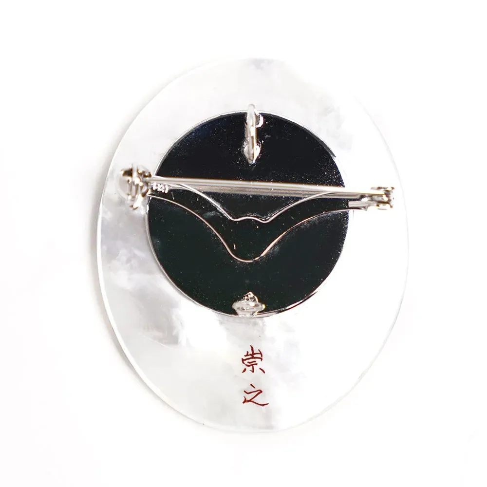 Maki-e Urushi Lacquer Brooch - White South Sea Pearl Shell / Japanese Gourd -, Traditional Japanese Urushi Lacquer Jewelry