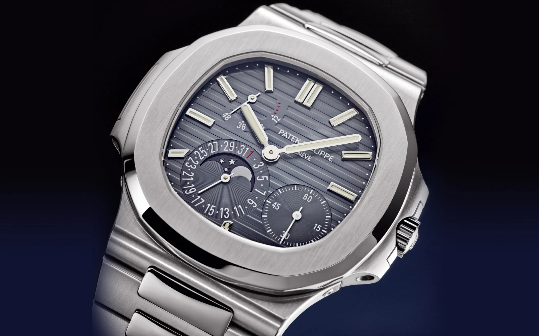 Patek Philippe Nautilus 5712/1A-001 – Stainless Steel, Moon Phase, Power Reserve