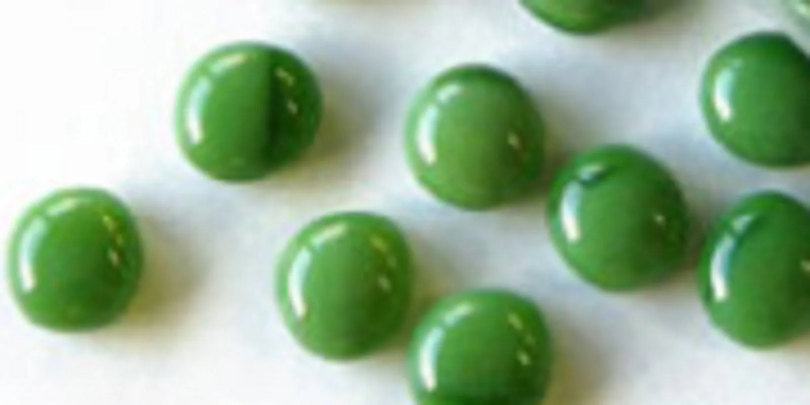 Spectrum Amazon Green Opal Glass Pebbles - 96 Coe