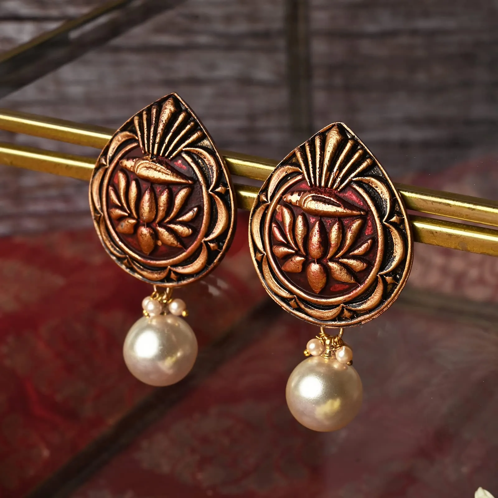 Teejh Hansooja Maroon Gold Enamel Earrings