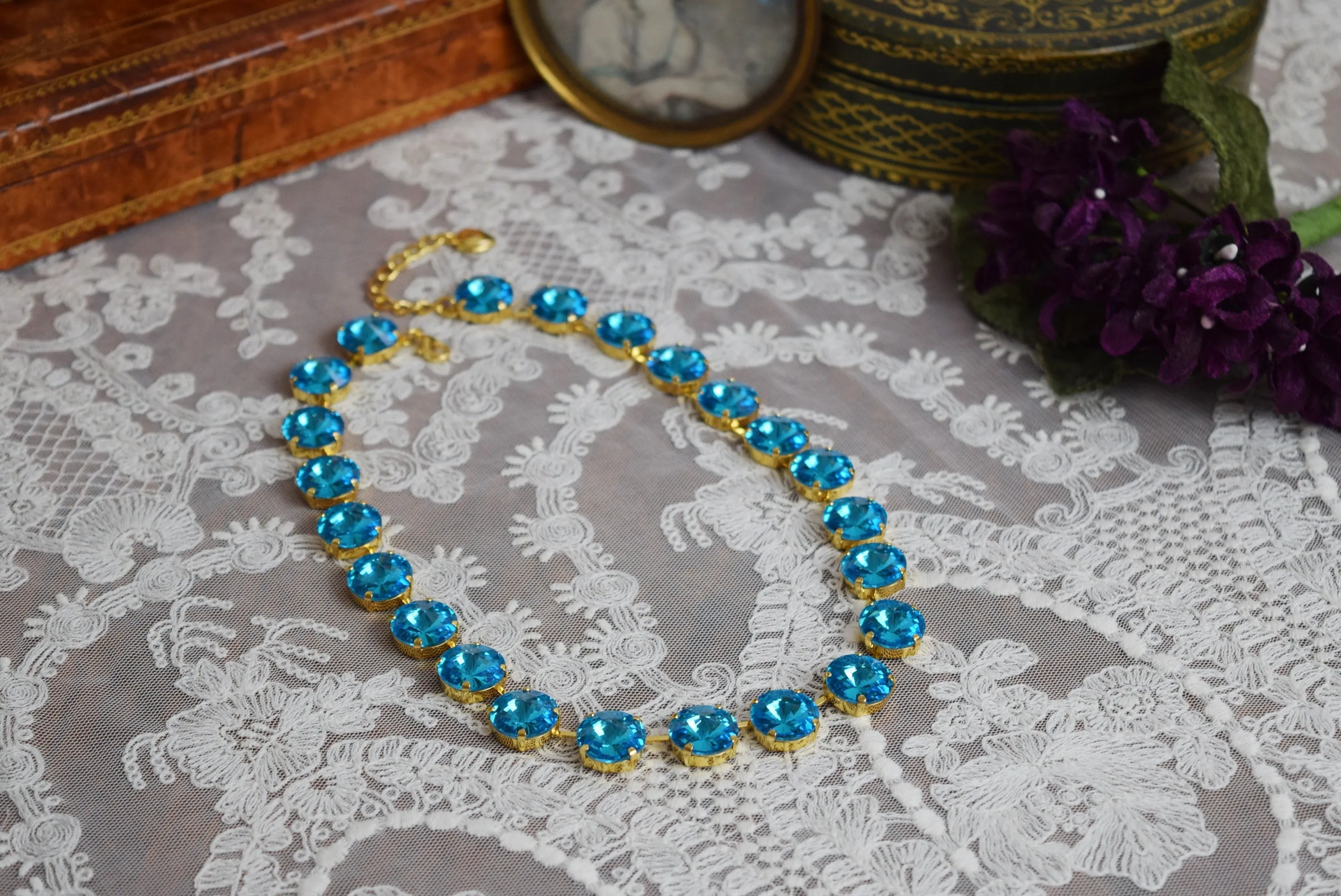 Turquoise Blue Aurora Crystal Collet Necklace - Medium Round