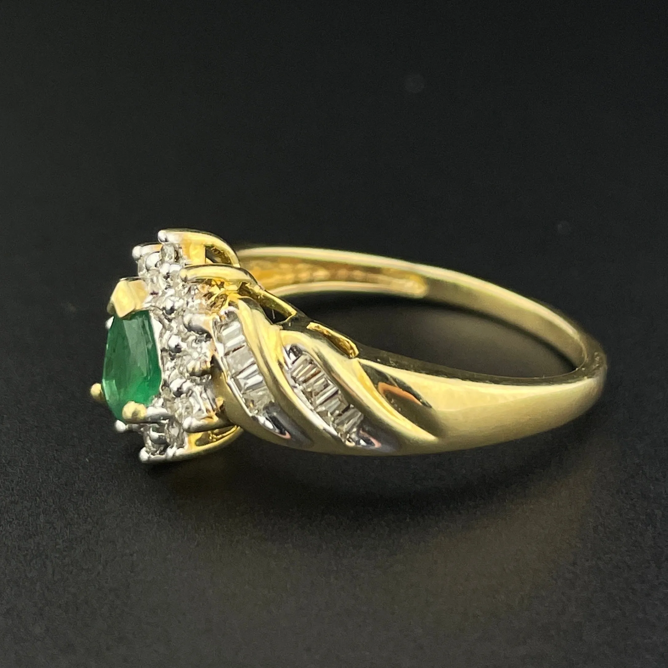 Vintage 10K Gold Pear Cut Emerald Baguette Diamond Halo Ring, Sz 8 1/4