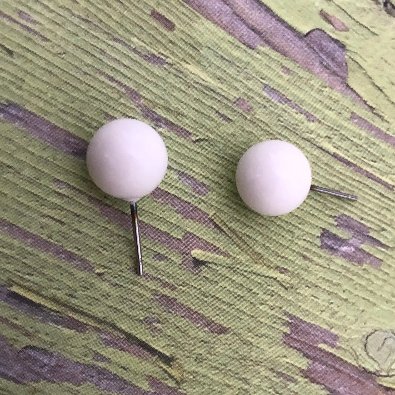 White Ball Stud Earrings